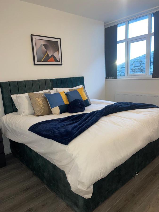 2 Bedroom - Flitwick - Contractor Friendly - Tourist Ready - Full Kitchen - Wifi - Smart Tv - Sofa Bed - Free Parking - Ideal For Short Or Long Apartment Flitwick (Bedfordshire)